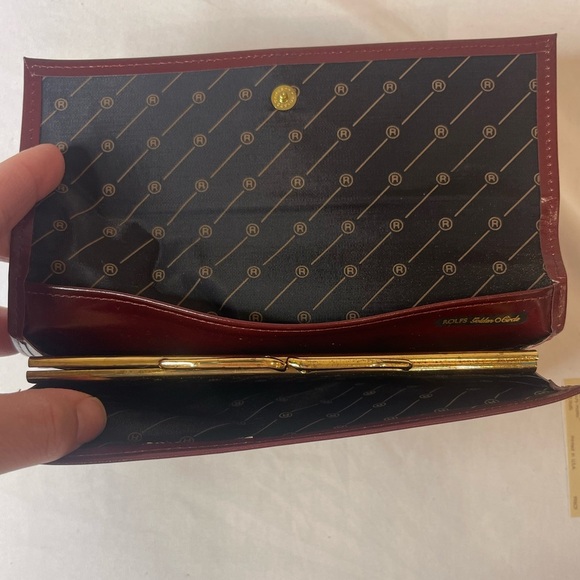 Rolfs Cowhide Vintage Leather Wallet Trifold W/Purse Clasp Gold Accent - Picture 10 of 13